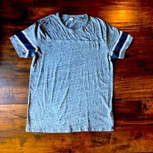 Old Navy Soft washed tee ✨